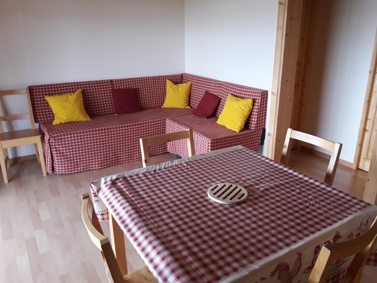 Hôtel Chalet Domaine De Combe Ramond à Veilhes Extérieur photo